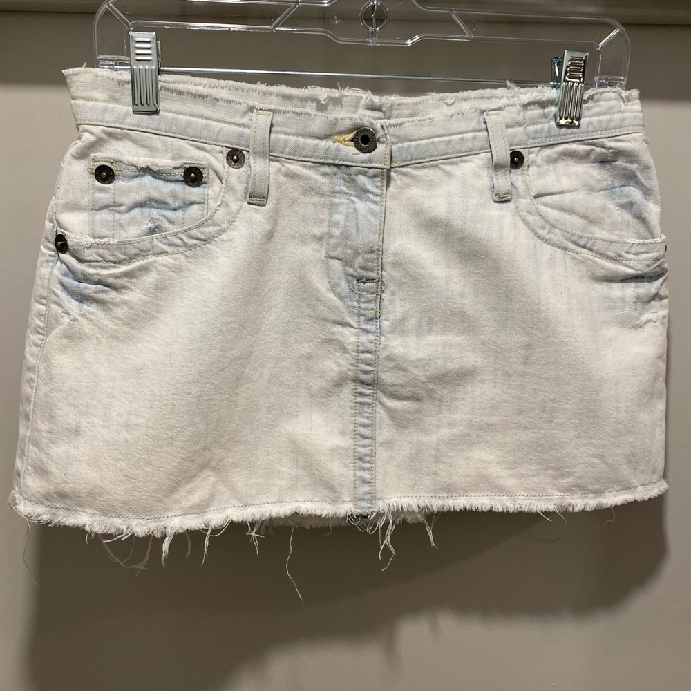 VTG 90s 2000s Y2K GUESS Jeans Light Blue Denim Low Rise Mini Skirt - 27